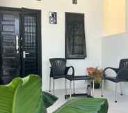 Lobby 3 Noi Guest House Rumah 100m2 dengan 2 Kamar Tidur