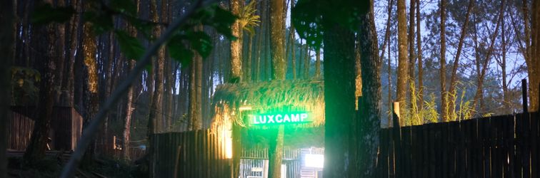 Lobi Regan Luxcamp by Digihub Hospitality