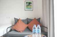 พื้นที่สาธารณะ Comfortable Stay Studio at Apartment Sky House Alam Sutera By Travelio