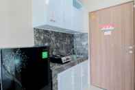 Ruang untuk Umum Homey and Restful Studio Apartment Royal Sentul Park By Travelio