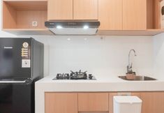 Common Space 4 Cozy and Simply Studio at Tokyo Riverside PIK 2 Apartment By Travelio
