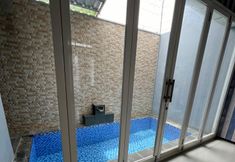 Swimming Pool 3 Casa Rani Batu Malang Villa