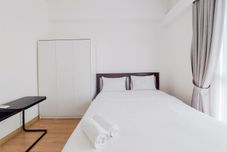臥室 Cozy and Spacious 3BR Sky House BSD Apartment By Travelio