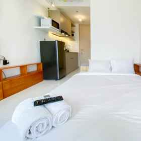 Bedroom 1 Studio Cozy Living Apartment at Tokyo Riverside PIK 2 By Travelio, Tangerang Hotels