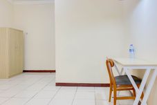 Khác Homey and Comfort Studio (No Kitchen) Grand Palace Kemayoran Apartment By Travelio