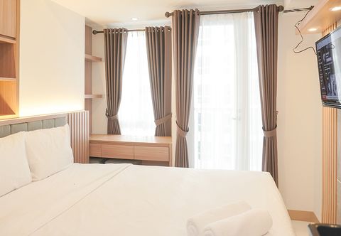 Bedroom Fully Furnished with Cozy Design Studio Apartment Tokyo Riverside PIK 2 By Travelio