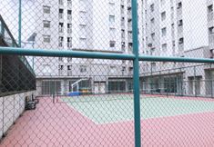 Pusat Kecergasan 6 Cozy Living Studio Apartment at Green Bay Pluit By Travelio