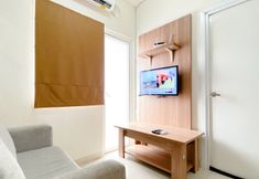 Sảnh chờ 5 Comfort Designed 2BR Apartment Green Pramuka City By Travelio