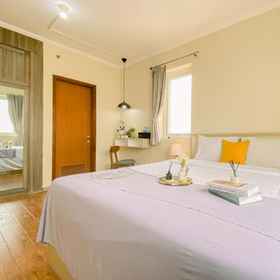 Bedroom 1 Well Furnished and Nice Studio at Grand Palace Kemayoran Apartment By Travelio, Central Jakarta Hotels