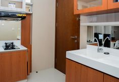 Common Space 3 Comfortable 1BR Apartment at Signature Park Grande near Cawang Station By Travelio