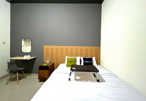 Bedroom Urbanview De Path House Syariah Boyolali