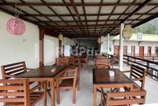 ロビー Family Homestay Syariah Bromo Mitra RedDoorz