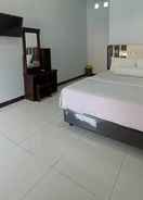 BEDROOM Surya Abadi Homestay Syariah Mitra RedDoorz