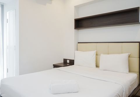 Bedroom Comfort 1BR Apartment at 15th Floor Branz BSD City By Travelio