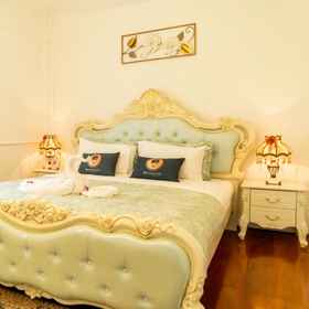 Bedroom1RoomQuest Baan Khun The Kho Kret Residence,Baan Ta Ka Yai Cafe'飯店