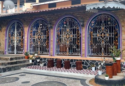 外観 Guest House 215