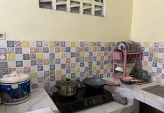 Bar, Cafe and Lounge 6 Pelangi Homestay