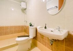 Bilik Mandi dalam Bilik 7 Spacious Studio (No Kitchen) at Grand Palace Kemayoran Apartment near JIEXPO By Travelio