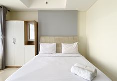 Bedroom 2 Homey and Full Furnished Studio Pollux Chadstone Apartment By Travelio