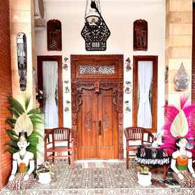 Lobby 1 Omah Wayang Nusupan, Depot Mie Dan Nasi Goreng Van Java Hotels