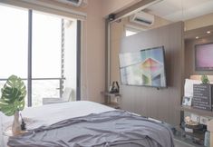 Others 3 Good Place and Comfort Studio at Sky House BSD Apartment By Travelio