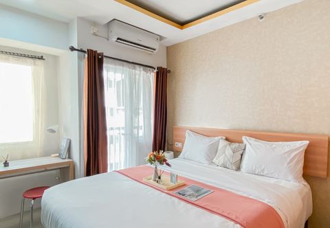 ห้องนอน Homey and Best Deal Studio Grand Sentraland Karawang Apartment By Travelio