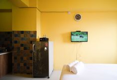 Bedroom 3 Simple Studio at Apartment Menara Rungkut By Travelio