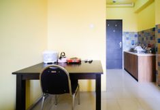 Common Space 5 Simple Studio at Apartment Menara Rungkut By Travelio