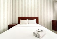 Phòng ngủ 2 Well Furnished Studio at Transpark Juanda Bekasi Timur Apartment By Travelio