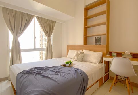 Bedroom Cozy Living Apartment 2BR at Tokyo Riverside PIK 2 By Travelio