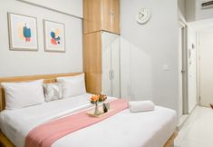 Bilik Tidur 2 Well Designed Studio Apartment Springlake Summarecon Bekasi By Travelio
