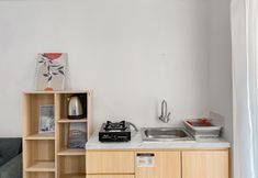 Khu vực công cộng 6 Homey and Good Place 2BR Bassura City Apartment near Mall By Travelio