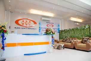 HDH Islamic Hotel & Restaurant, Rp 425.880