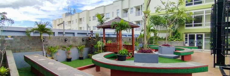大廳 Apartment 1BR with Direct Access to Pool at Parahyangan Residence By Travelio  