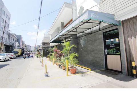 外部的 Palem Hotel Pasar Baru Bandung