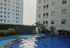 Swimming Pool 7 Apartment Green Pramuka by TomyCom