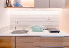 พื้นที่สาธารณะ 4 Well Furnished and Cozy Studio Apartment Collins Boulevard By Travelio