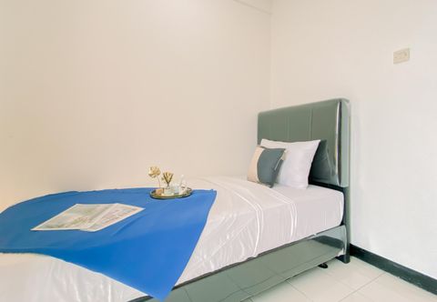 Bedroom Good Place Studio at Apartment Taman Semanan Indah Cengkareng By Travelio