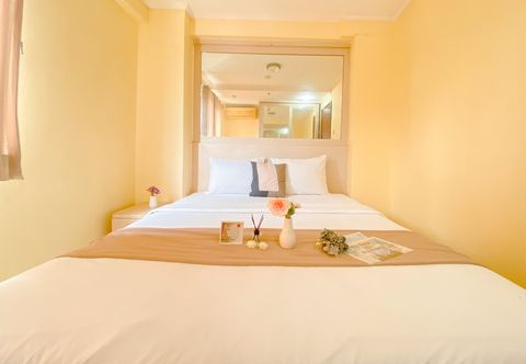 臥室 Homey and Good Place at 2BR Kebagusan City Apartment By Travelio