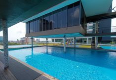 สระว่ายน้ำ 6 Pines Studio Melaka Private Suites