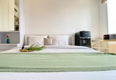 침실 2 Studio Restful at Apartment Tokyo Riverside PIK 2 By Travelio