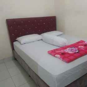 Bedroom 1 Modern indekos Cilegon Syariah Near Hospital Krakatau Medika Redpartner, Cilegon Hotels