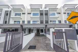 New Budget Homestay 19 Pax Near Airports by Fei Hong, Rp 3.810.830