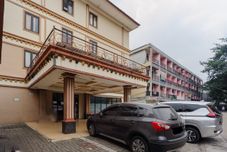 Exterior Reddoorz Near GOR POPKI