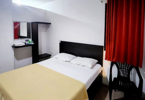 Bedroom Arsya Homestay Mitra RedDoorz