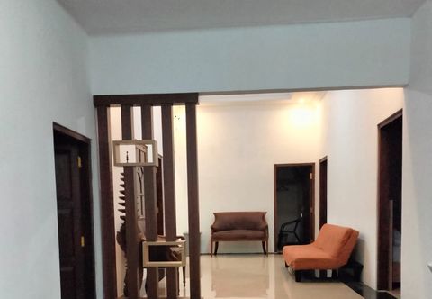 로비 ACYFA GUEST HOUSE