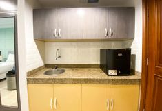 พื้นที่สาธารณะ 5 Modern Studio Apartment at Galeri Ciumbuleuit 1 By Travelio