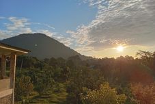 Nearby View and Attractions Buy Fresh By Farm