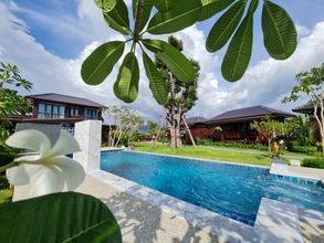 泳池 4 BAAN ATI Resort and Spa