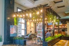 Lobby Simply Studio (No Kitchen) Apartment at Grand Palace Kemayoran By Travelio